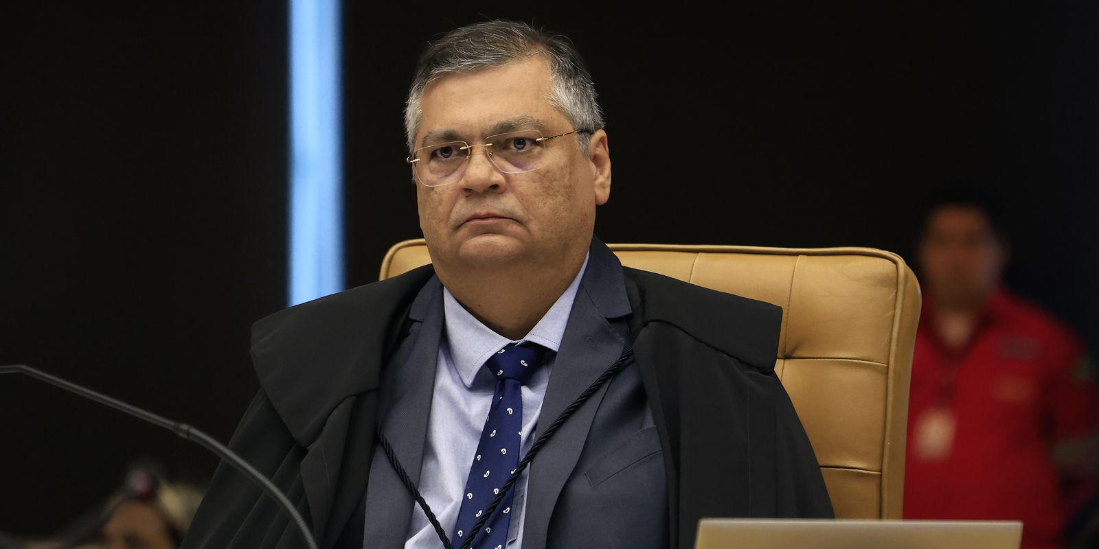 Dino aumenta prazo para CGU apresentar relatório sobre emendas