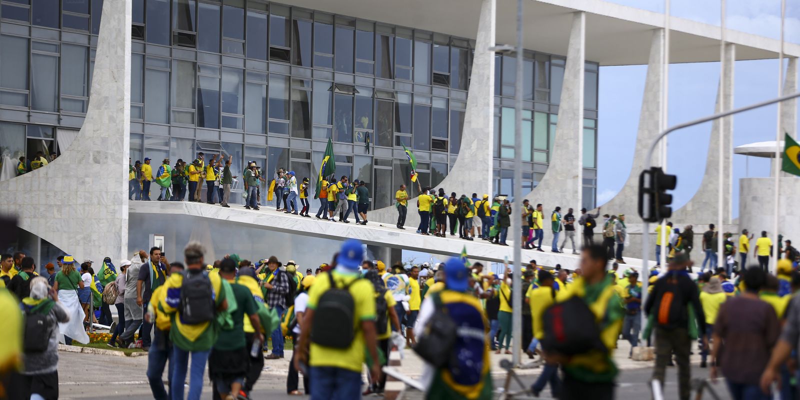 PT pede arquivamento do projeto que anistia condenados do 8 de janeiro