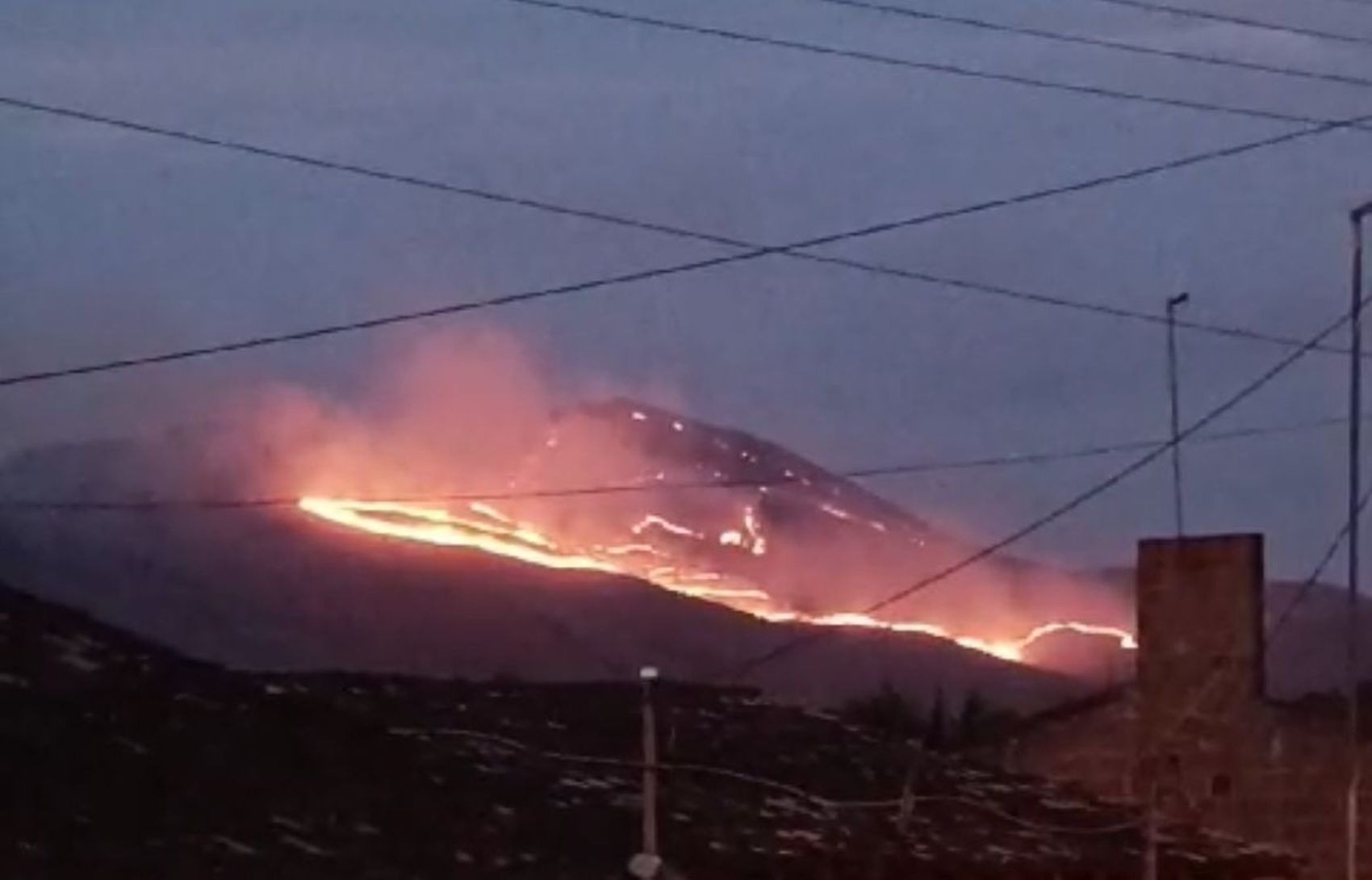 Incêndios em vegetação são registrados na Serra de Itabaiana e Barra dos Coqueiros